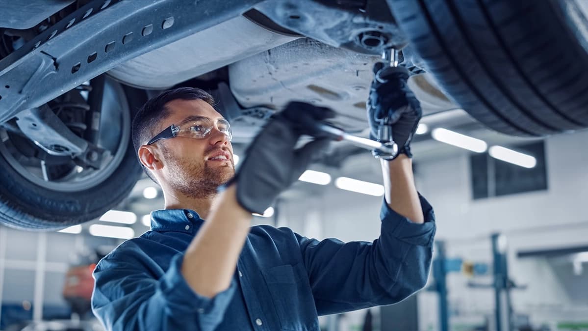 Auto Repair at S&R Motors in Hayward, CA